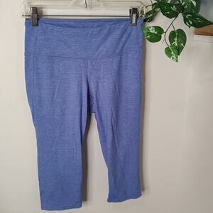 Athleta Periwinkle Capri Leggings